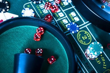 wayang8899 mobile app interface showing BandarQ table and betting controls